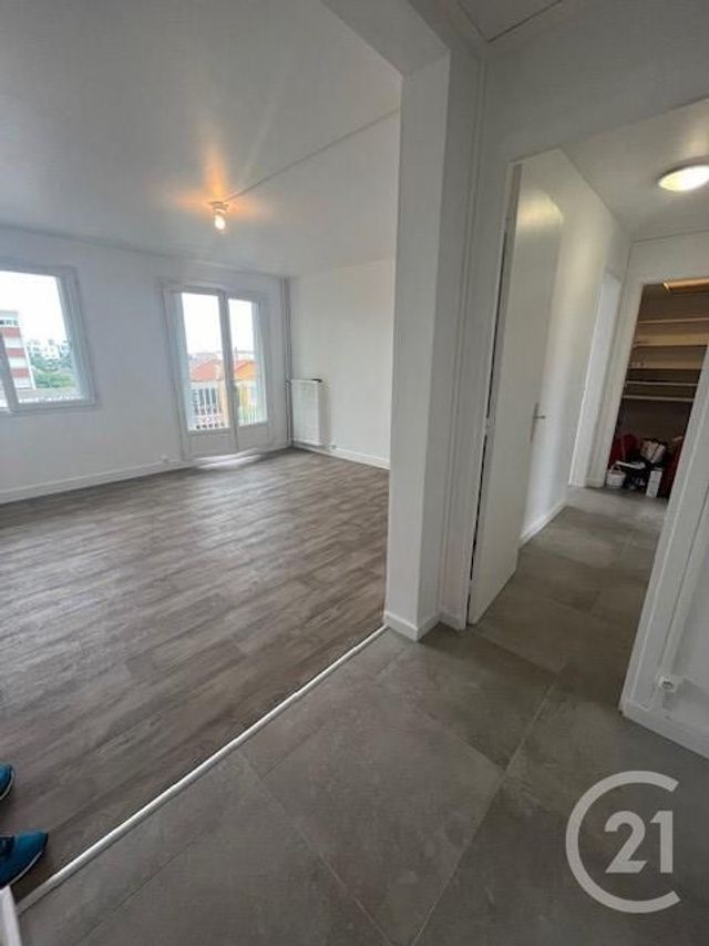 Appartement F3 à louer - 3 pièces - 58.02 m2 - BEZONS - 95 - ILE-DE-FRANCE - Century 21 Grâce De Dieu