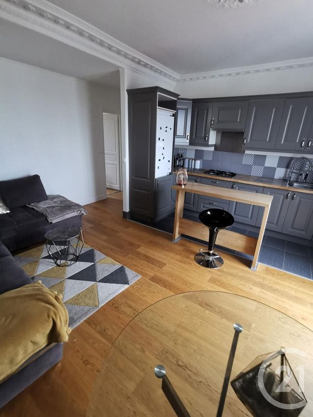 Appartement F2 à louer - 2 pièces - 50.4 m2 - BEZONS - 95 - ILE-DE-FRANCE - Century 21 Grâce De Dieu